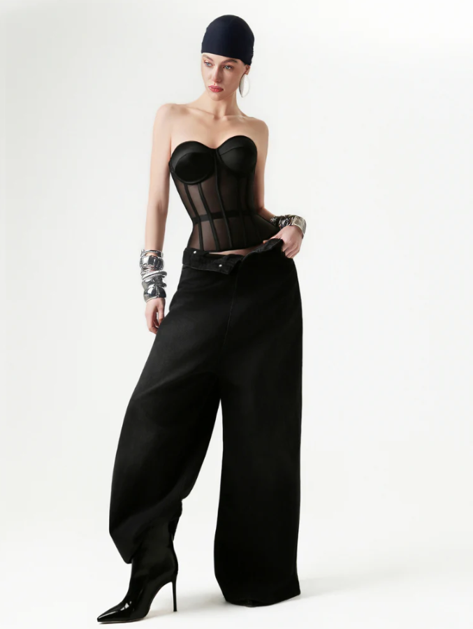Corset Noir Intemporel